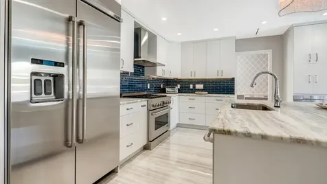 831 Dover Street Boca Raton FL 33487