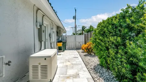 831 Dover Street Boca Raton FL 33487