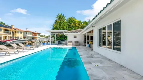 831 Dover Street Boca Raton FL 33487