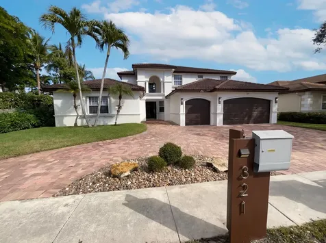 321 Sw 159th Drive Pembroke Pines FL 33027