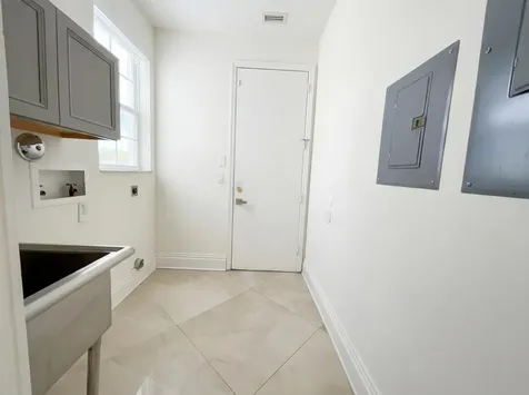 321 Sw 159th Drive Pembroke Pines FL 33027