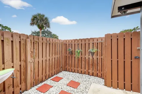 5612 Se Riverboat Drive Stuart FL 34997