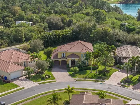 6140 55th Avenue Vero Beach FL 32967