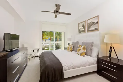450 N Federal Highway Boynton Beach FL 33435