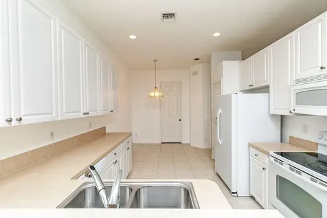 2887 Sw Cedar Dunes Drive Port Saint Lucie FL 34953