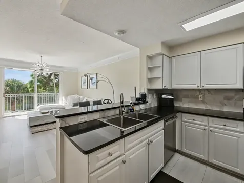 2046 Alta Meadows Lane Delray Beach FL 33444