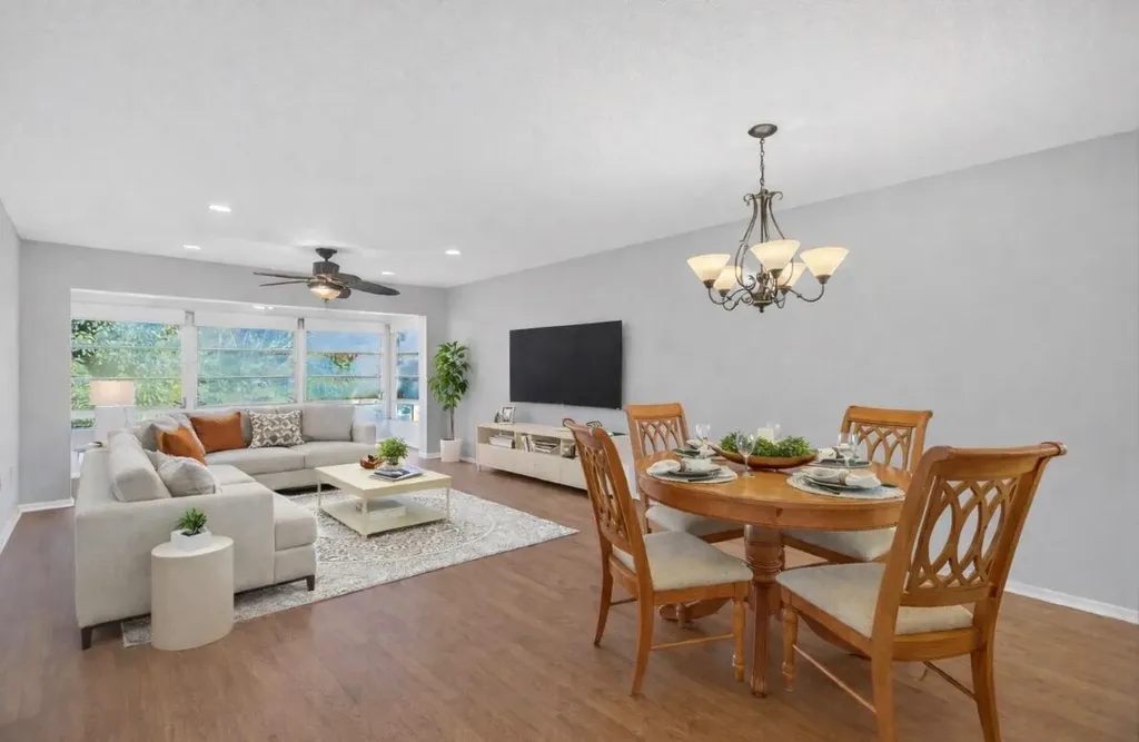 8351 Sands Point Boulevard Tamarac FL 33321