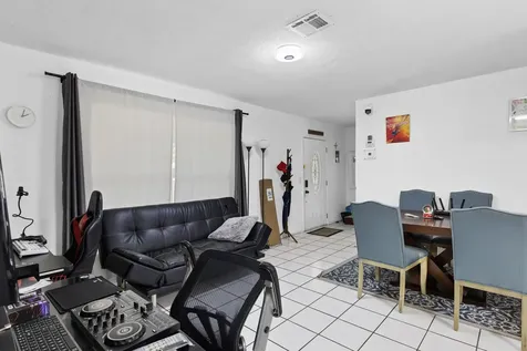 173 Se Placita Court Port Saint Lucie FL 34983