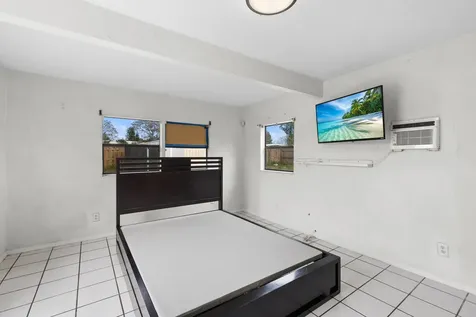 173 Se Placita Court Port Saint Lucie FL 34983