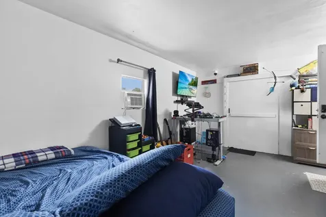 173 Se Placita Court Port Saint Lucie FL 34983