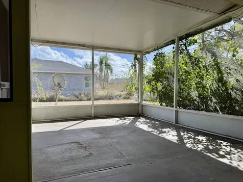 9185 100th Court Vero Beach FL 32967