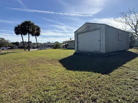 9185 100th Court Vero Beach FL 32967