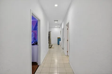 205 Nw 27th Terrace Fort Lauderdale FL 33311