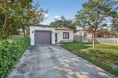 205 Nw 27th Terrace Fort Lauderdale FL 33311
