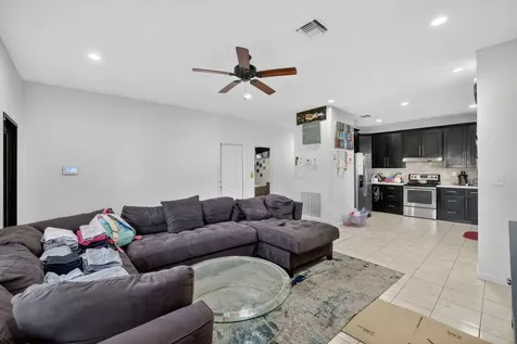 205 Nw 27th Terrace Fort Lauderdale FL 33311