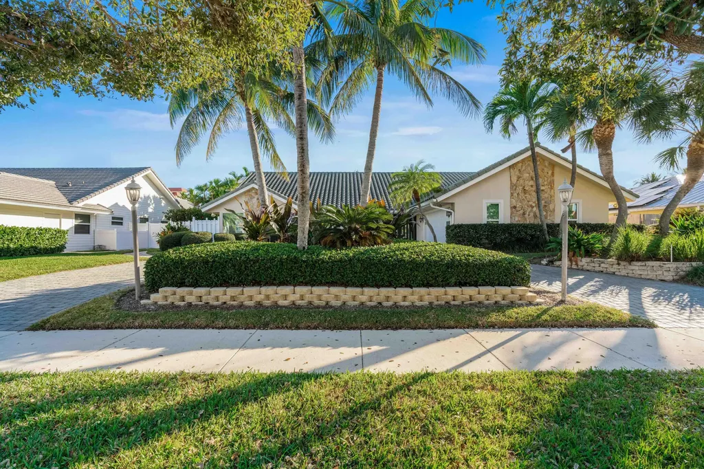 126 Anchorage Drive North Palm Beach FL 33408