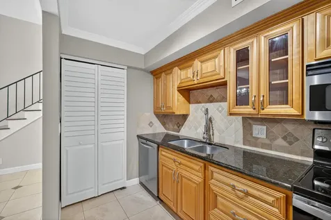 382 Golfview Road North Palm Beach FL 33408