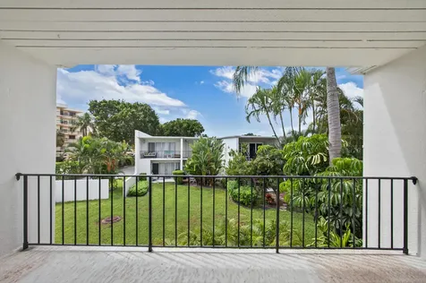 382 Golfview Road North Palm Beach FL 33408