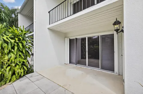 382 Golfview Road North Palm Beach FL 33408