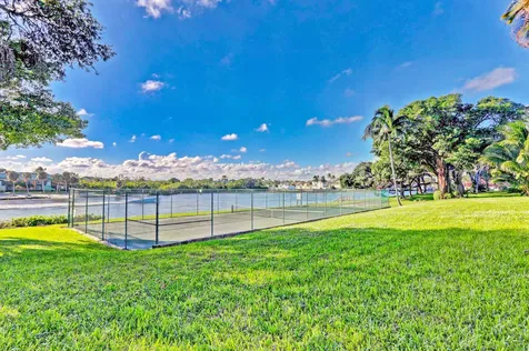 382 Golfview Road North Palm Beach FL 33408
