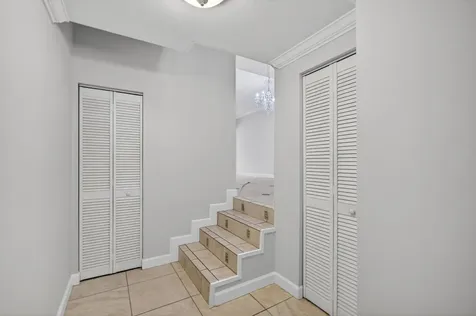 382 Golfview Road North Palm Beach FL 33408