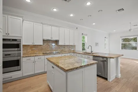 12285 Aviles Circle Palm Beach Gardens FL 33418