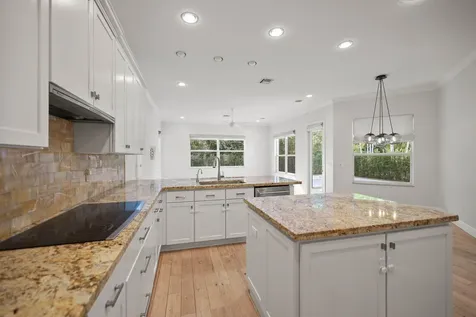 12285 Aviles Circle Palm Beach Gardens FL 33418