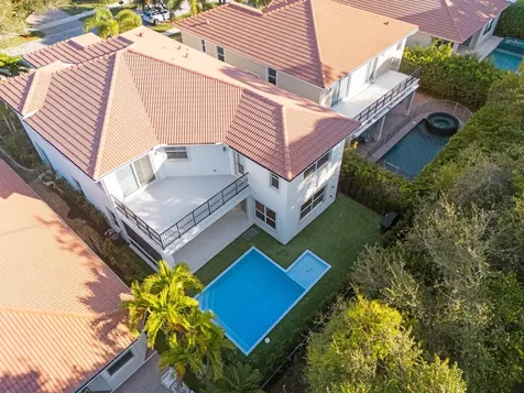 12285 Aviles Circle Palm Beach Gardens FL 33418