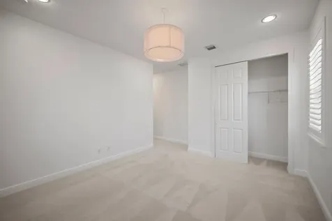 12285 Aviles Circle Palm Beach Gardens FL 33418