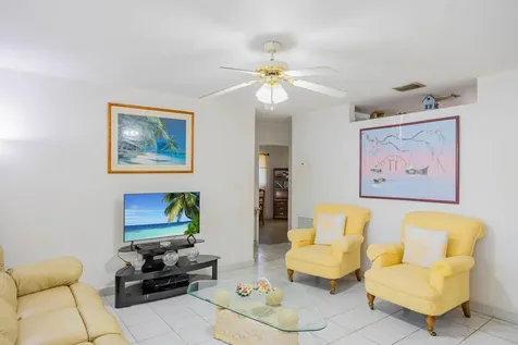 318 Sw 2nd Street Boca Raton FL 33432