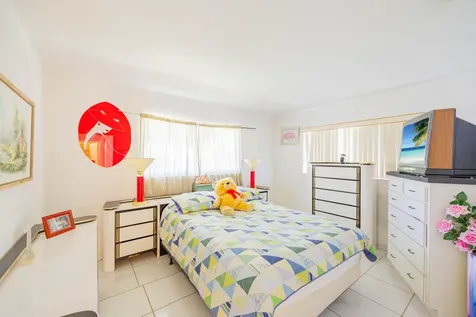 318 Sw 2nd Street Boca Raton FL 33432