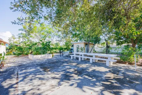 318 Sw 2nd Street Boca Raton FL 33432