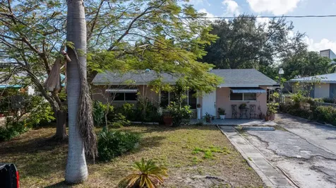318 Sw 2nd Street Boca Raton FL 33432