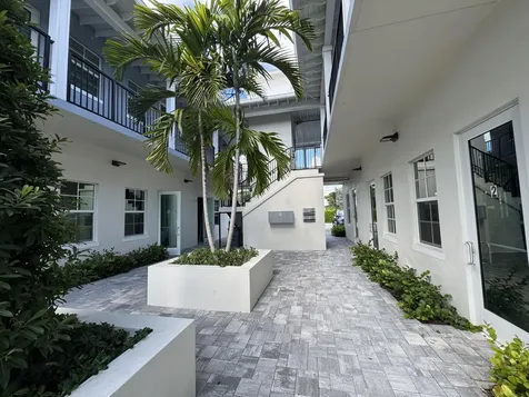 20 NW 6th Avenue Delray Beach FL 33444