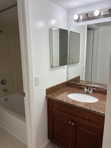 9959 Nob Hill Place Sunrise FL 33351
