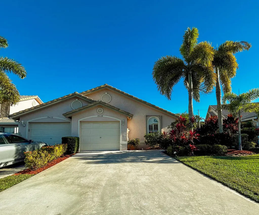 10638 Lake Shore Drive Wellington FL 33414