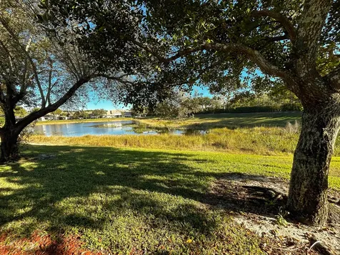 10638 Lake Shore Drive Wellington FL 33414