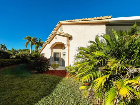 10638 Lake Shore Drive Wellington FL 33414