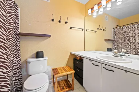 5628 Nw 99th Lane Coral Springs FL 33076