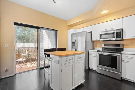 5628 Nw 99th Lane Coral Springs FL 33076