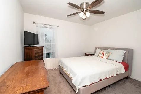 684 Se Crescent Avenue Port Saint Lucie FL 34984