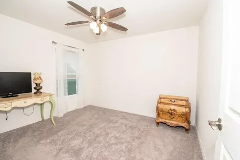 684 Se Crescent Avenue Port Saint Lucie FL 34984