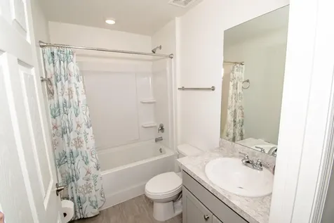 684 Se Crescent Avenue Port Saint Lucie FL 34984