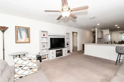 684 Se Crescent Avenue Port Saint Lucie FL 34984