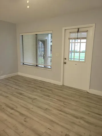 5993 La Pinata Boulevard Greenacres FL 33463
