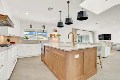 1151 Coral Way Singer Island FL 33404