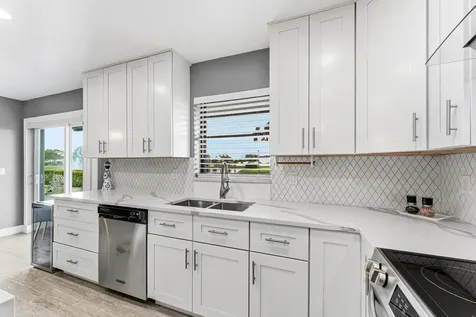 2601 Nw 10th Street Delray Beach FL 33445