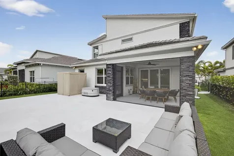 12534 Triumph Lane Palm Beach Gardens FL 33412