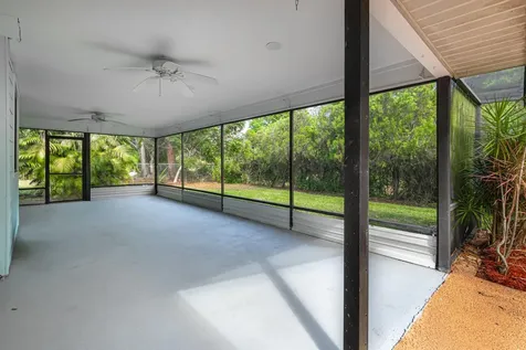 949 Sw Curtis Street Port Saint Lucie FL 34983