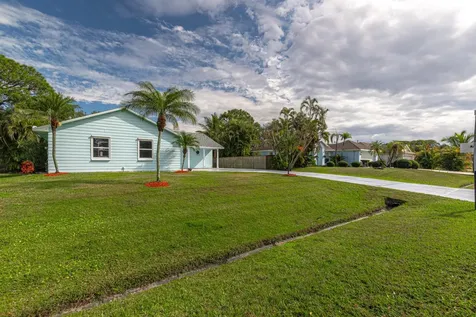 949 Sw Curtis Street Port Saint Lucie FL 34983